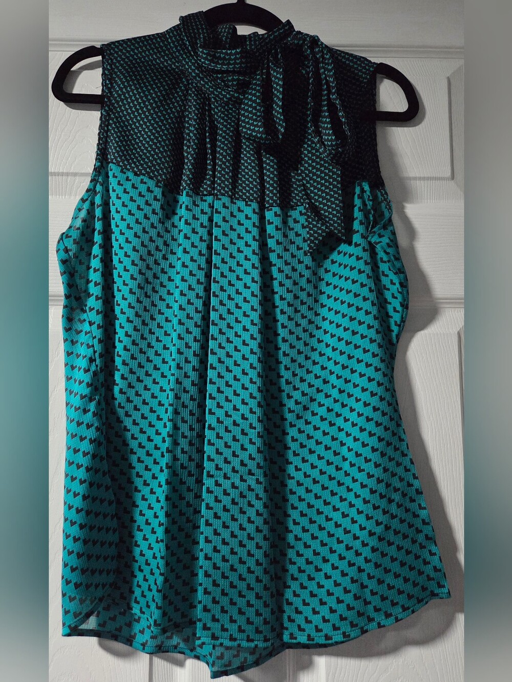 New York & Company Teal and Black Tie-Neck Sleeveless Camisole